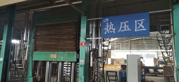 建筑模板生產(chǎn)壓力是多少?附模板壓力數(shù)據(jù)